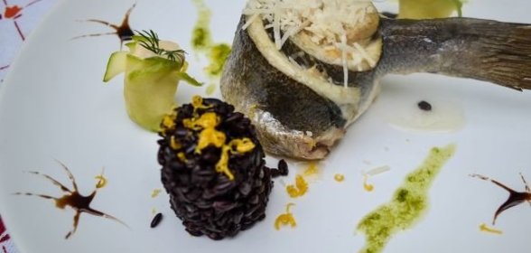 Пудинг из кураги и хлеба