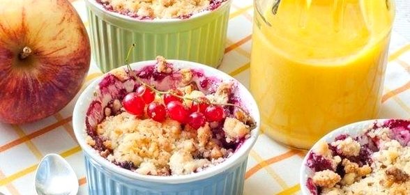 Ягодный крамбл