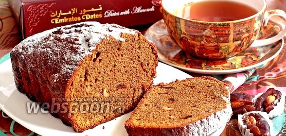 Кофейный кекс с финиками и миндалём