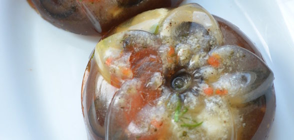 Заливные рыбные фрикадельки с соевым соусом