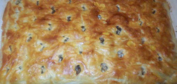 Пирог с курицей и грибами