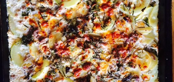 Запеканка из мясного фарша и овощей