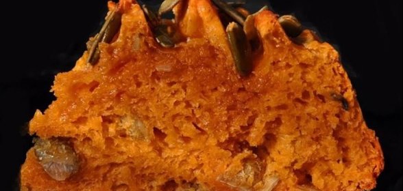 Влажный дрожжевой тыквенный кекс