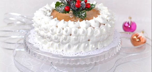 Торт Хрустящий сникерс с запеченными мюслями