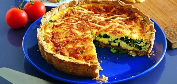 Киш из гречневой муки с зеленым луком