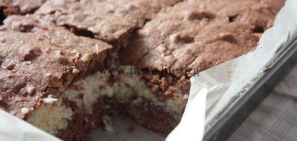 Брауни с кокосовой прослойкой