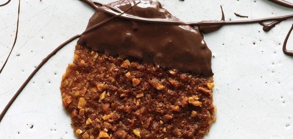 Овсяное печенье с миндалем и темным шоколадом