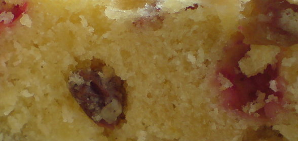 Пирог с яблоками,клюквой,изюмом и кедровыми орешками