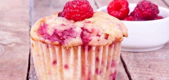 Малиновые маффины
