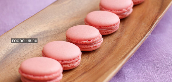 Клубнично-ванильные макаронс