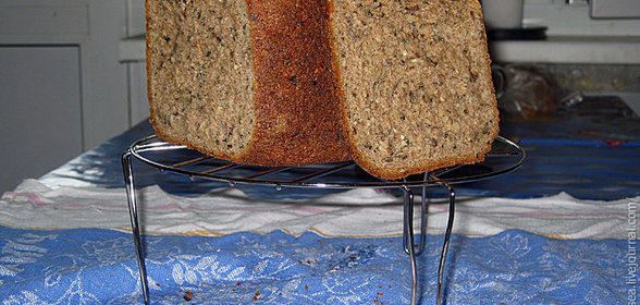 Хлеб заварной из 4 видов муки с семечками вариант для ХП