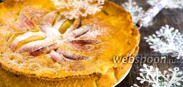 Яблочный пирог в сливочной заливке