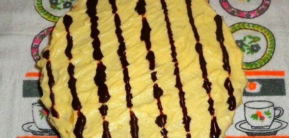 Торт с заварным кремом и яблоком