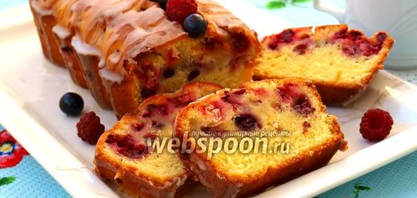 Кекс на молоке с малиной и йоштой