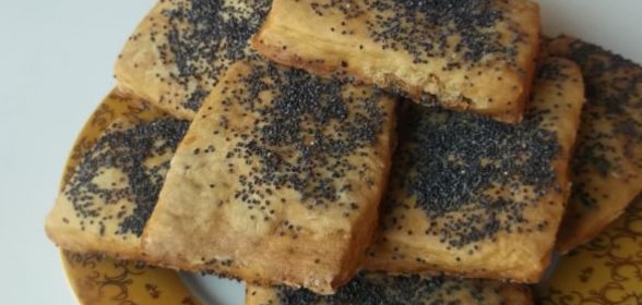 Коржики с маком на кефире