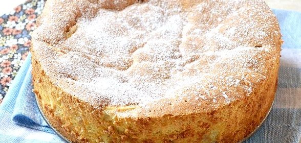 Воздушная шарлотка