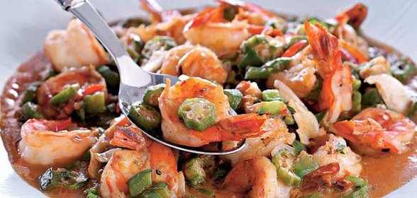 Гамбо с бамией и креветками