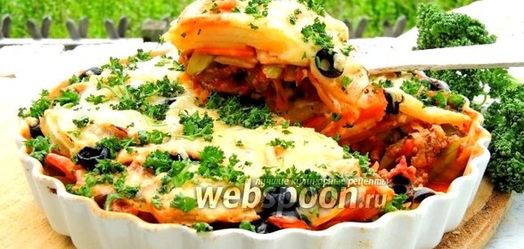 Мясной пай со спаржей