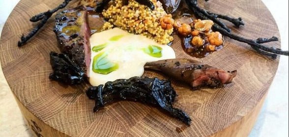 Цесарка с кашей из корнеплодов