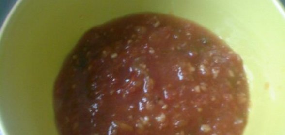 Очень вкусная острая приправа к мясу и не только(возможно вариант)