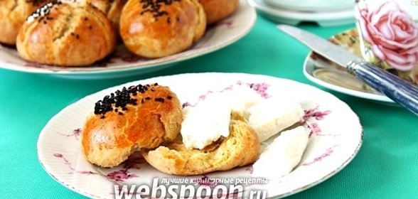 Хлебные булочки с кунжутом