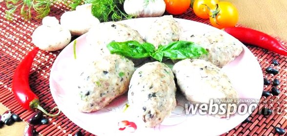 Биточки из индейки с грибами и фасолью