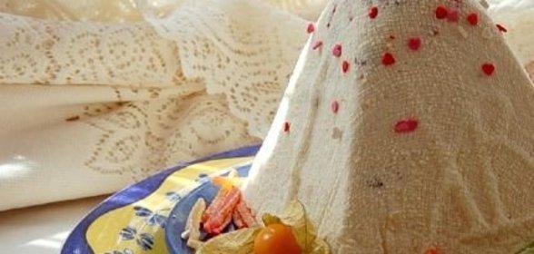 Пирог с красной смородиной