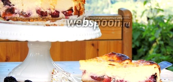 Чизкейк со сливами
