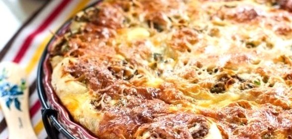 Слоеное тесто с фаршем