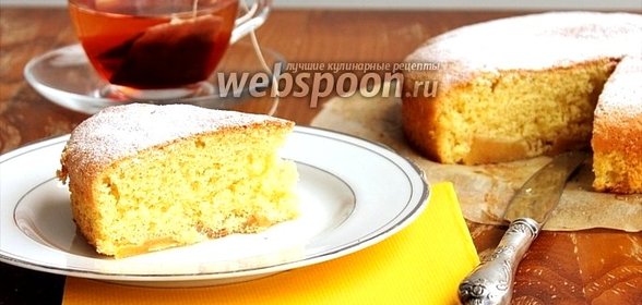 Шарлотка с айвой