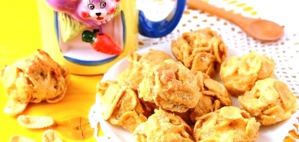 Сырные оладушки с кукурузными хлопьями