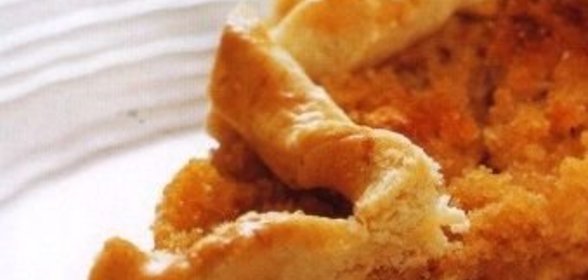Пирог из песочного теста с необычной начинкой