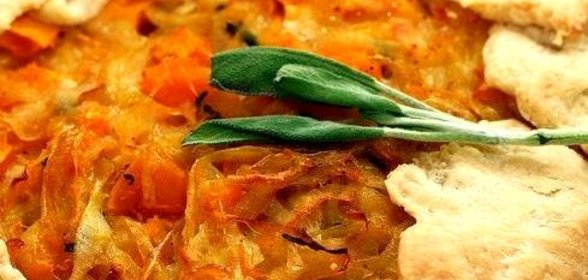 Пирог с начинкой из тыквы и лука