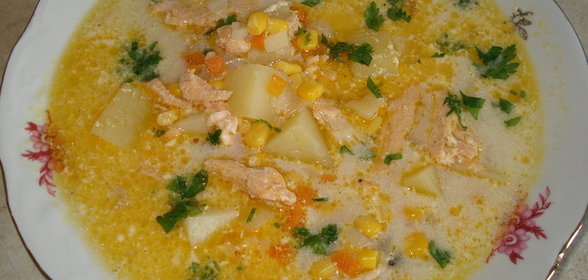 Похлебка из форели и кукурузы