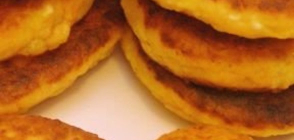 Сырники с тертой морковкой
