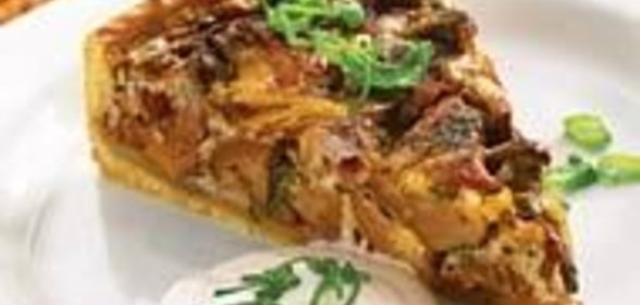 Мясной пирог с лесными грибами