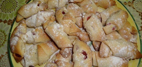 Постные рогалики на яблочном соке