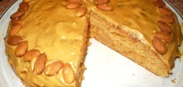 Пирог со сгущенкой к чаю