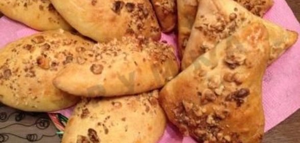Бездрожжевые пирожки в духовке на кефире