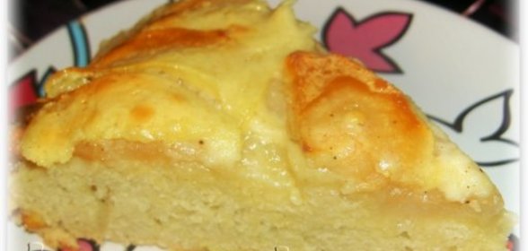 Яблочный пирог с заливкой