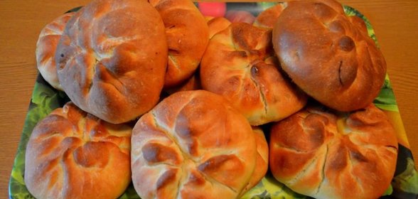 Татарские пирожки с картофелем и грибами