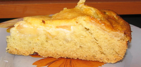 Яблочный пирог с заливкой