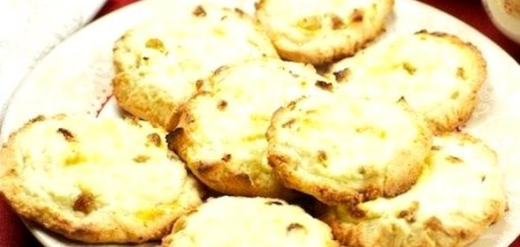 Ватрушки с творогом из песочного теста