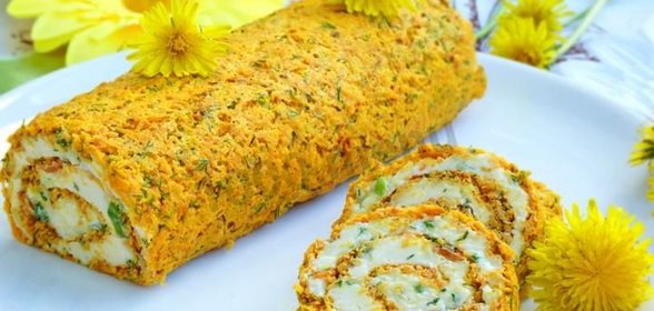 Морковный рулет с сырной начинкой