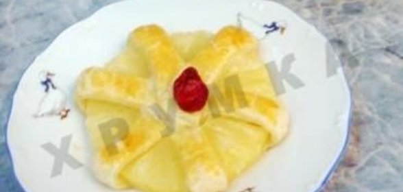 Пирожное фруктовое Цветы из ананаса