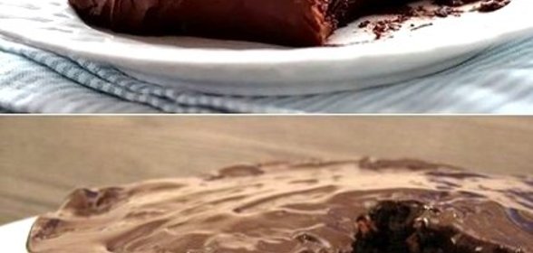 Супер-влажный шоколадный пирог (без яиц)