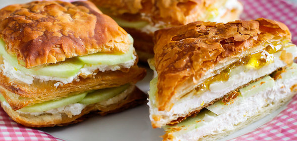 Творожный сэндвич-слойка