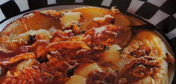 Грушевые блины с хрустящим беконом