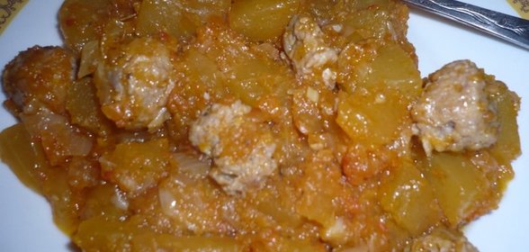 Кабачковая икра скорая с фрикадельками
