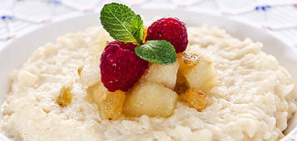 Рисовый пудинг с яблочным конфитюром в мультиварке